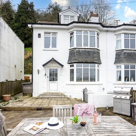 Uphigh - Elevated Family Home With Stunning River Views Dartmouth Exterior photo