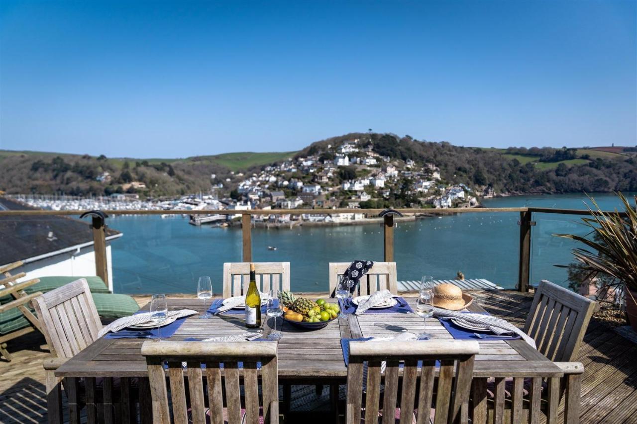 Uphigh - Elevated Family Home With Stunning River Views Dartmouth Exterior photo
